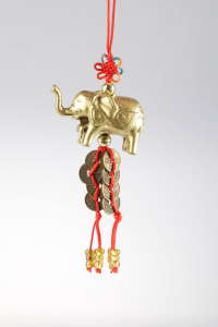 Obrázok pre Feng Shui Prívesok - Sloník s mincami pre šťastie a bohatstvo